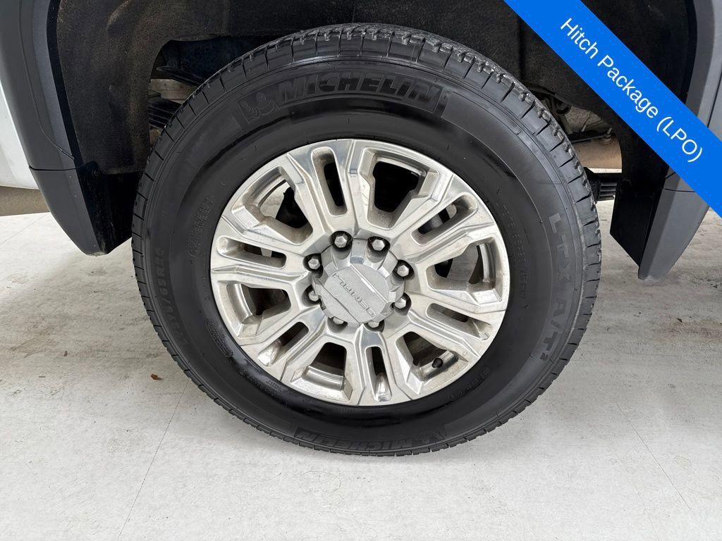 Used 2023 GMC Sierra 3500 Denali w/ Denali Ultimate Package image 8