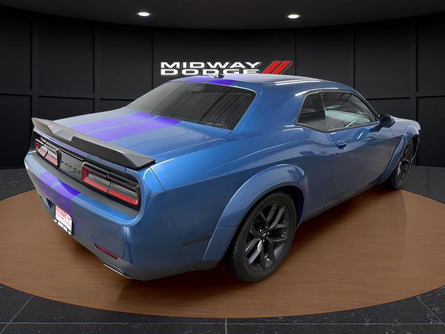 Used 2022 Dodge Challenger GT w/ Blacktop Package RWD image 4