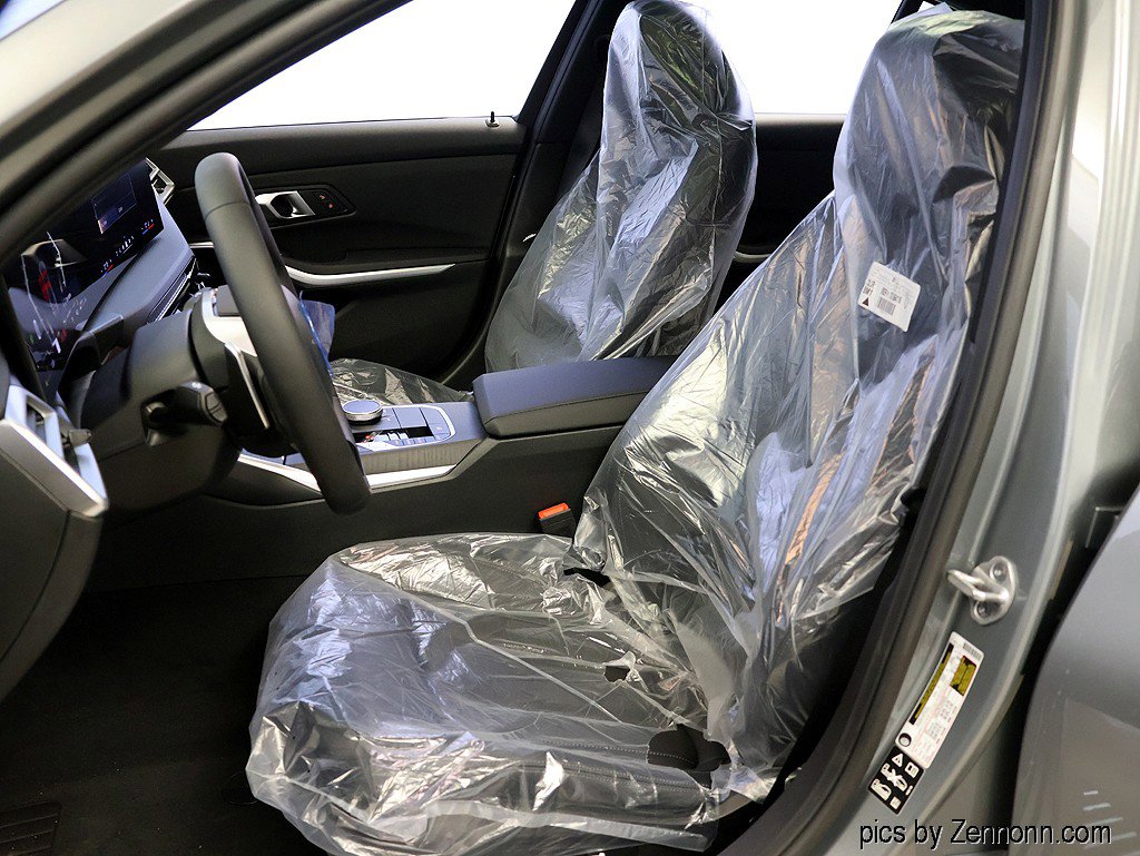 New 2026 BMW 330i xDrive Sedan w/ Premium Package image 10