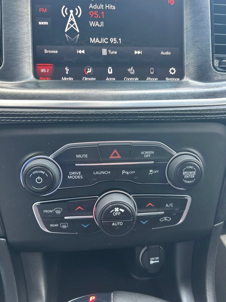 Used 2019 Dodge Charger Scat Pack w/ Daytona Edition Group RWD image 37