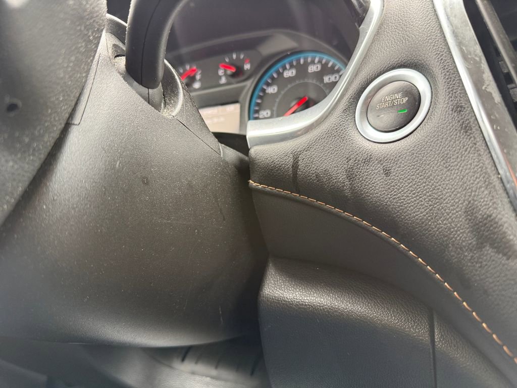 Used 2021 Chevrolet Traverse LS AWD/4WD image 30