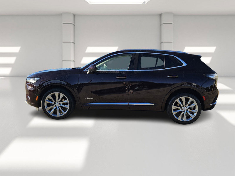 Used 2022 Buick Envision Avenir w/ Technology Package II image 2