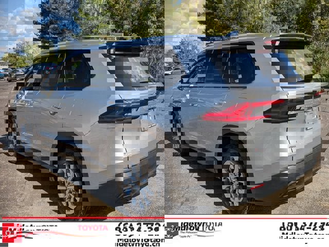 Certified 2024 Toyota Grand Highlander XLE image 5