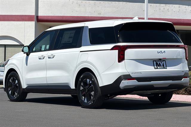 New 2026 Kia Carnival LXS FWD image 6