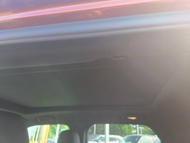 Used 2021 Chevrolet TrailBlazer ACTIV w/ Sun and Liftgate Package FWD image 19