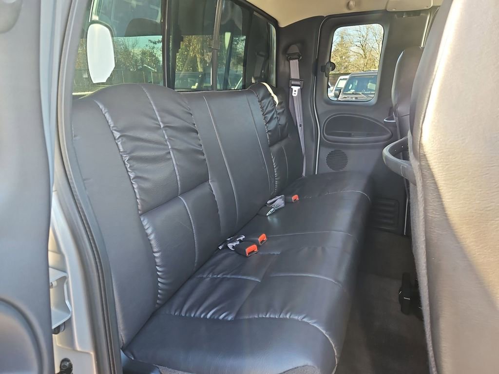 Used 2000 Dodge Ram 2500 Truck SLT image 15