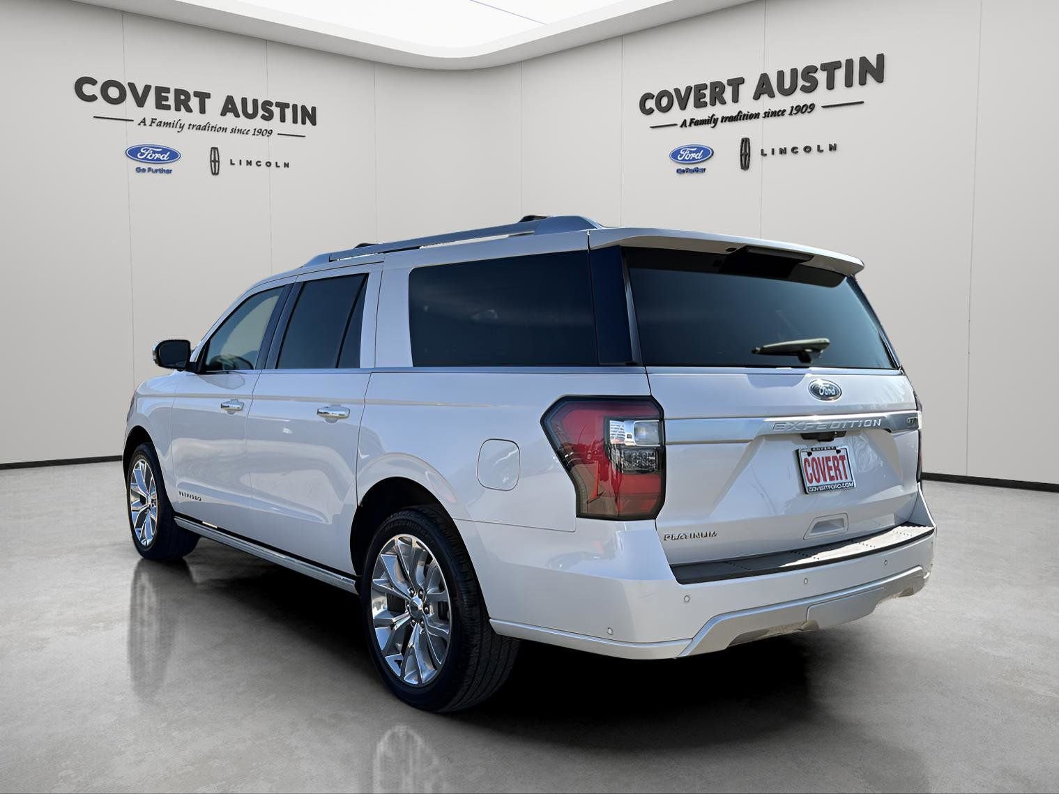 Used 2019 Ford Expedition Max Platinum image 3