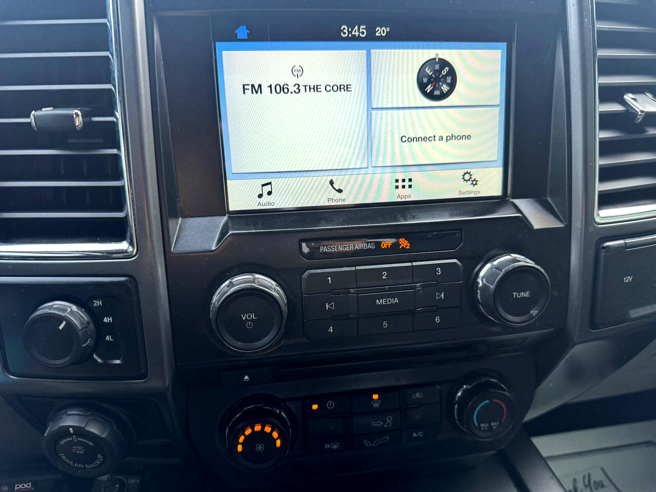 Used 2016 Ford F150 XLT w/ Equipment Group 302A Luxury image 13