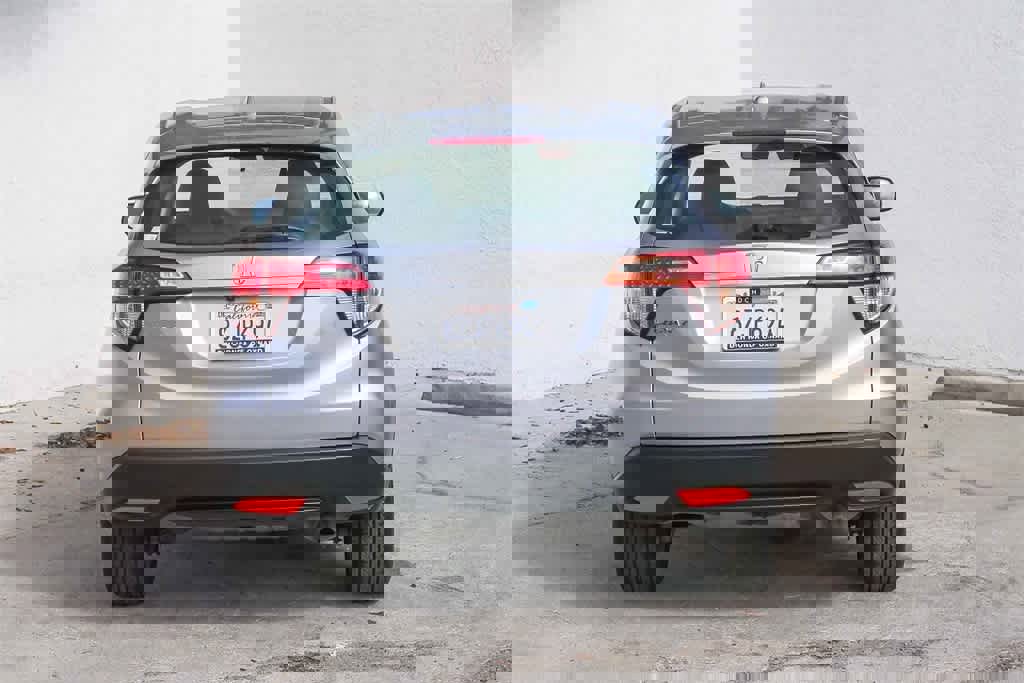 Used 2022 Honda HR-V LX image 8