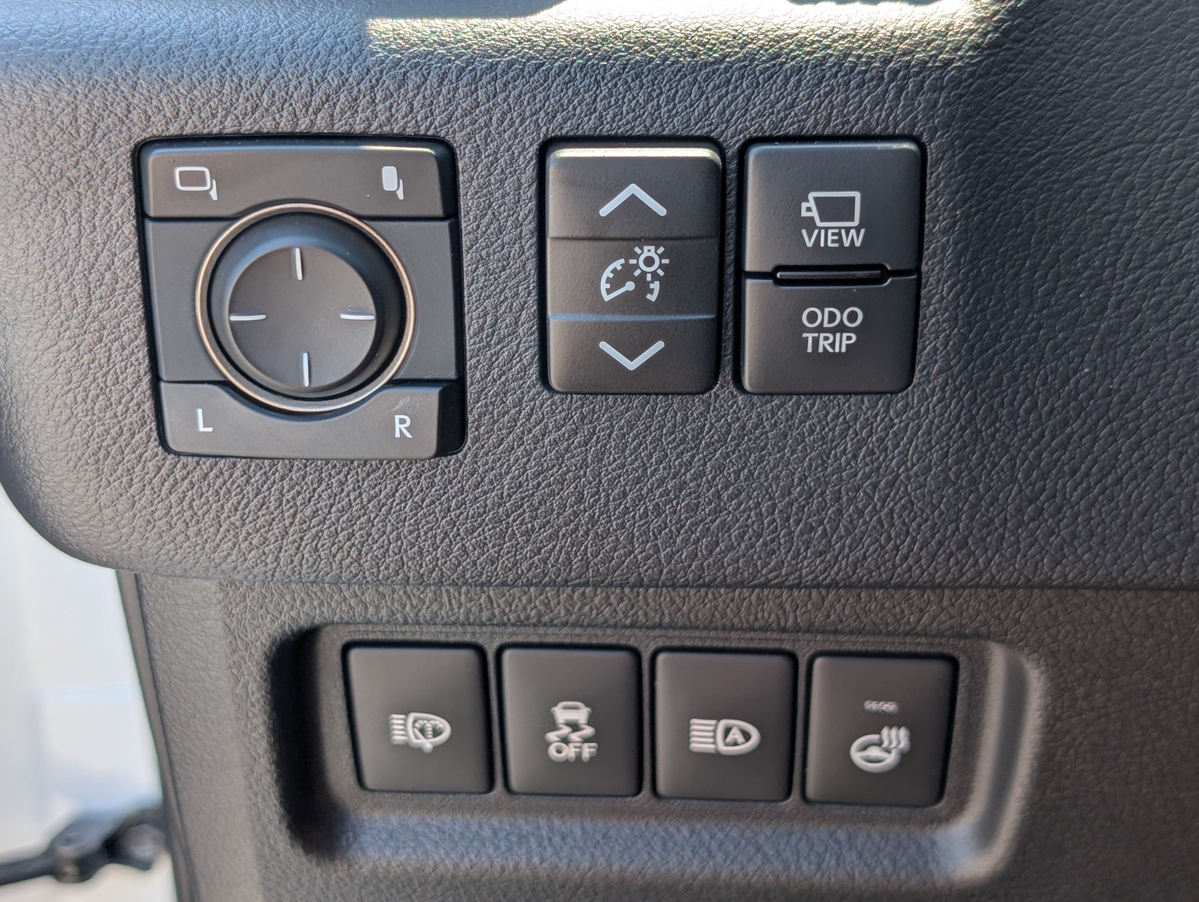 Certified 2023 Lexus GX 460 Luxury w/ Sport Design Package AWD/4WD image 24