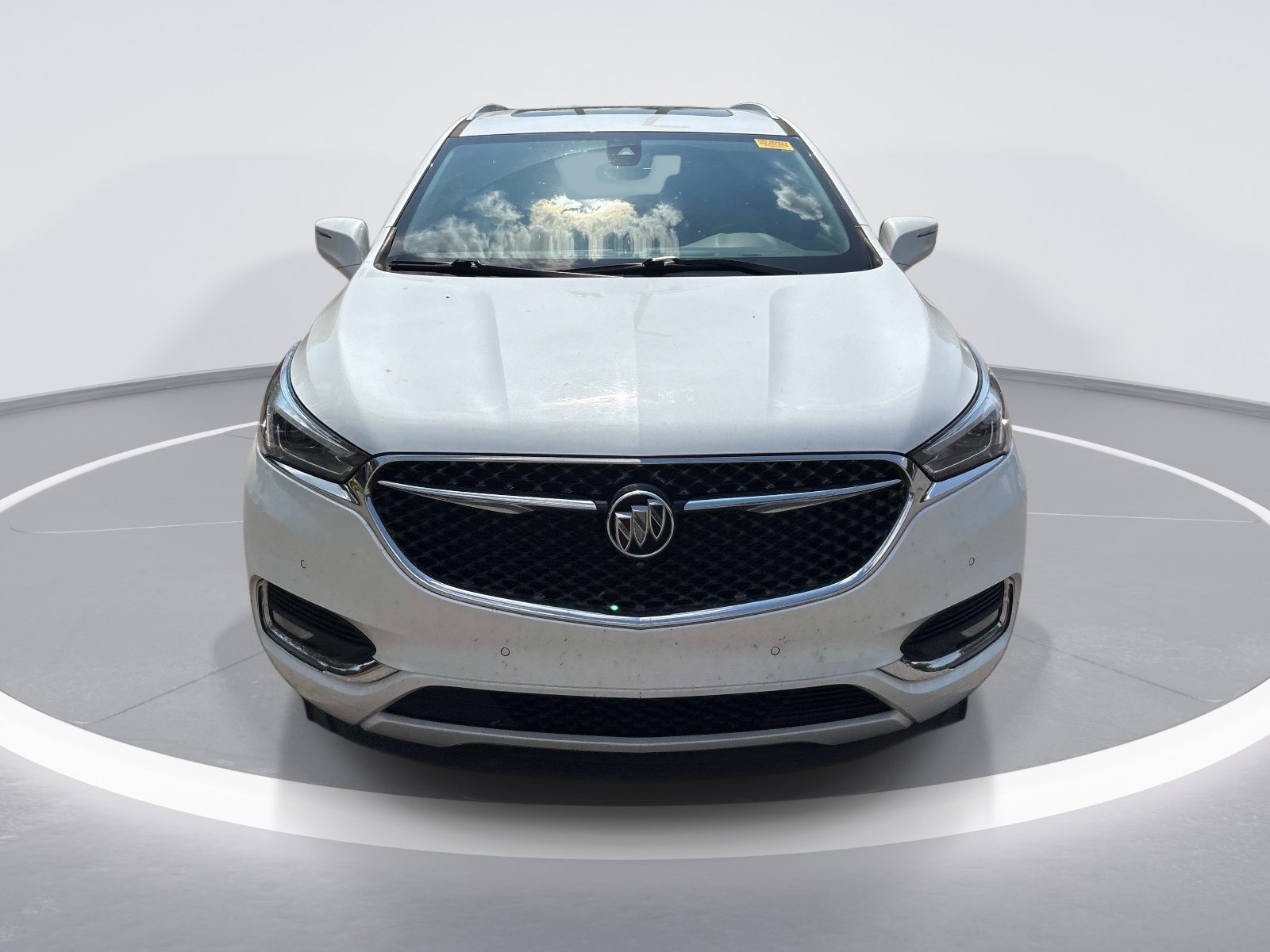 Used 2021 Buick Enclave Avenir w/ Avenir Technology Package AWD/4WD image 2