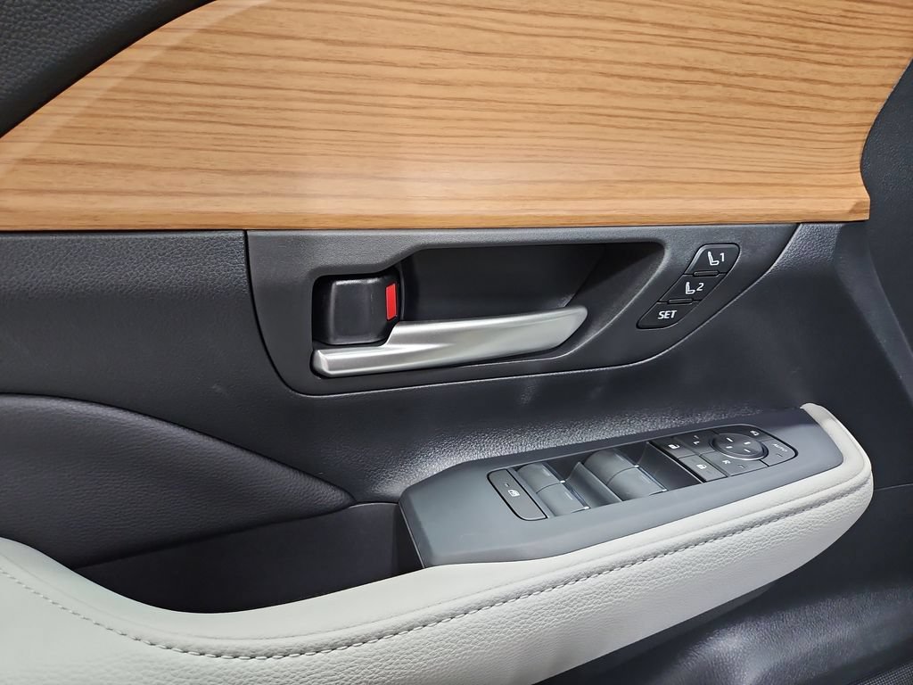 New 2026 Toyota Grand Highlander AWD Hybrid image 11