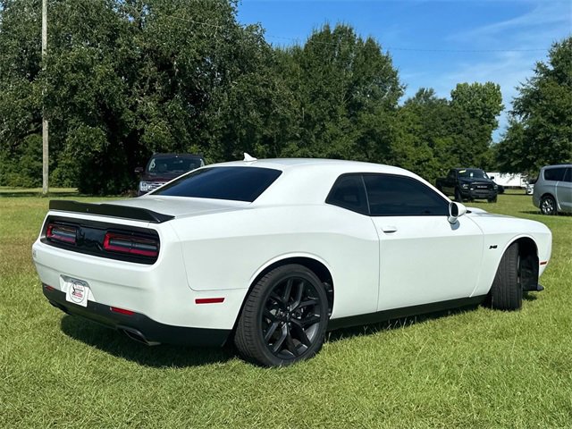 Used 2023 Dodge Challenger R/T w/ Plus Package image 5