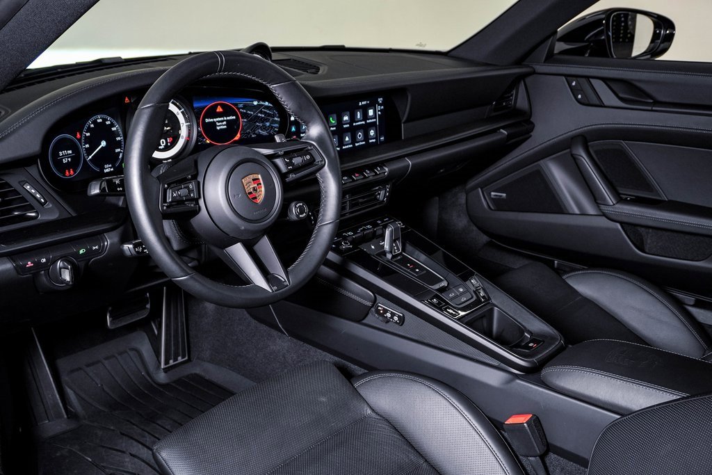 Certified 2023 Porsche 911 Carrera 4 GTS image 4