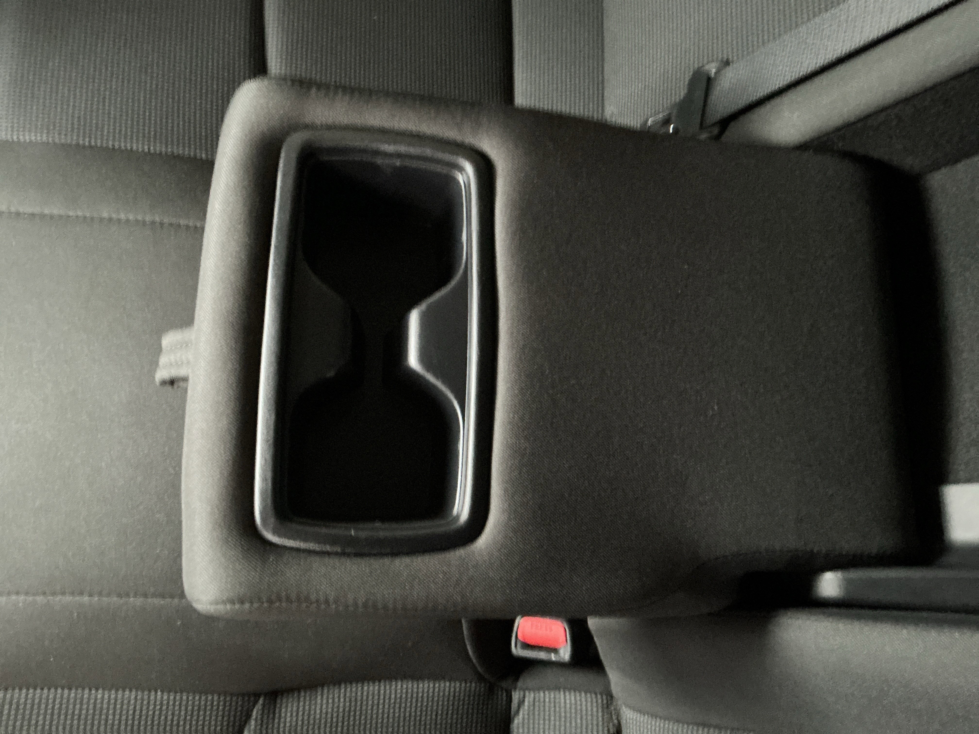 Certified 2022 Toyota RAV4 LE image 29