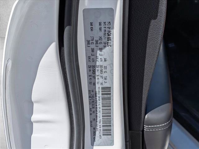 Used 2019 Dodge Durango R/T w/ Technology Group AWD/4WD image 26
