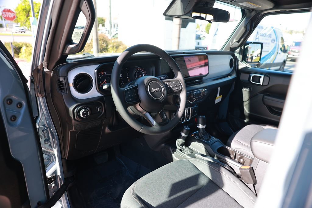 New 2026 Jeep Gladiator Sport image 10