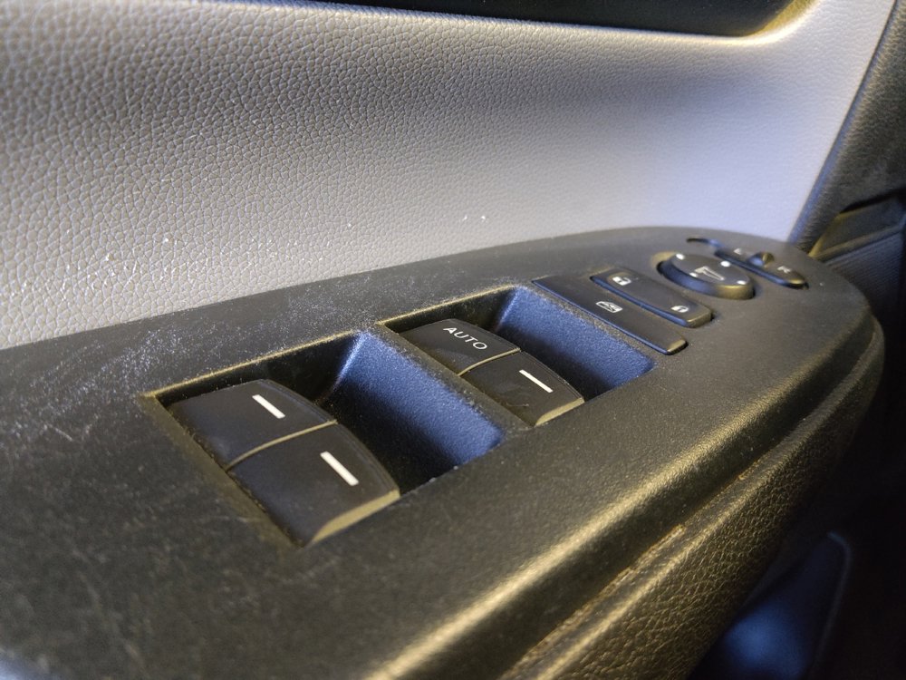 Used 2020 Honda CR-V LX image 27