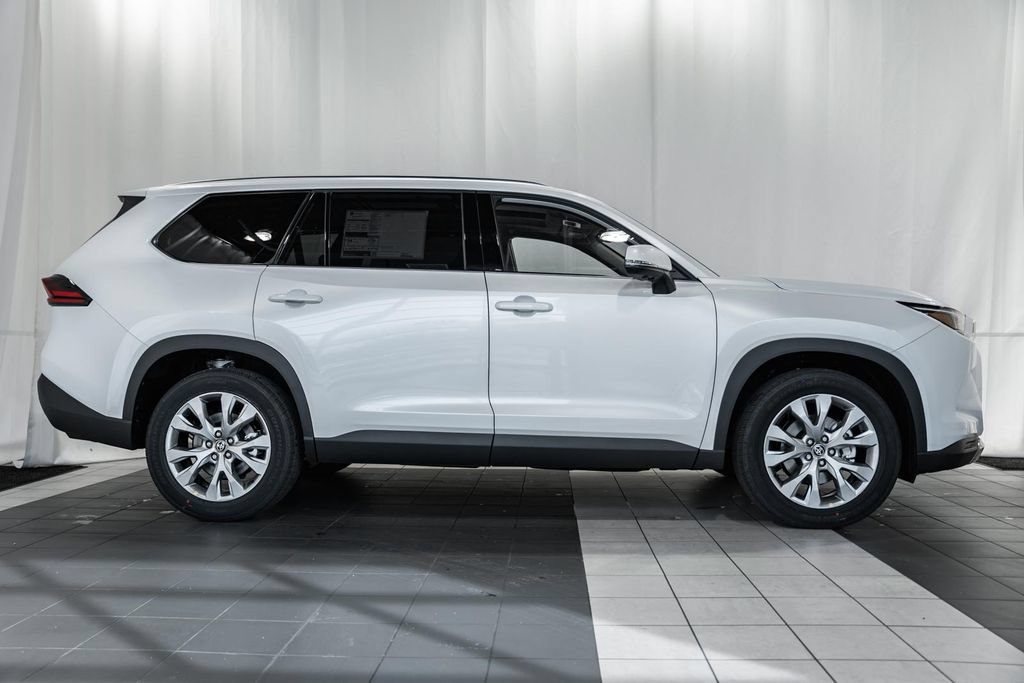 New 2026 Toyota Grand Highlander AWD Hybrid image 3