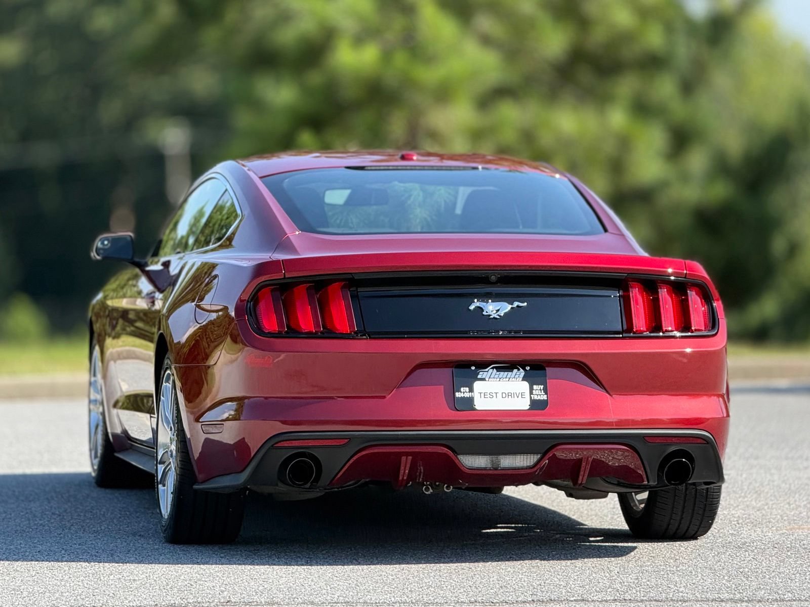 Used 2017 Ford Mustang Premium w/ Pony Package RWD image 5