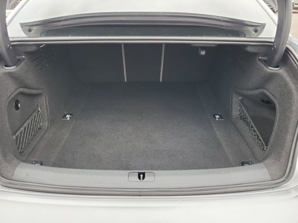 Used 2019 Audi A4 2.0T Premium w/ Convenience Package AWD/4WD image 14