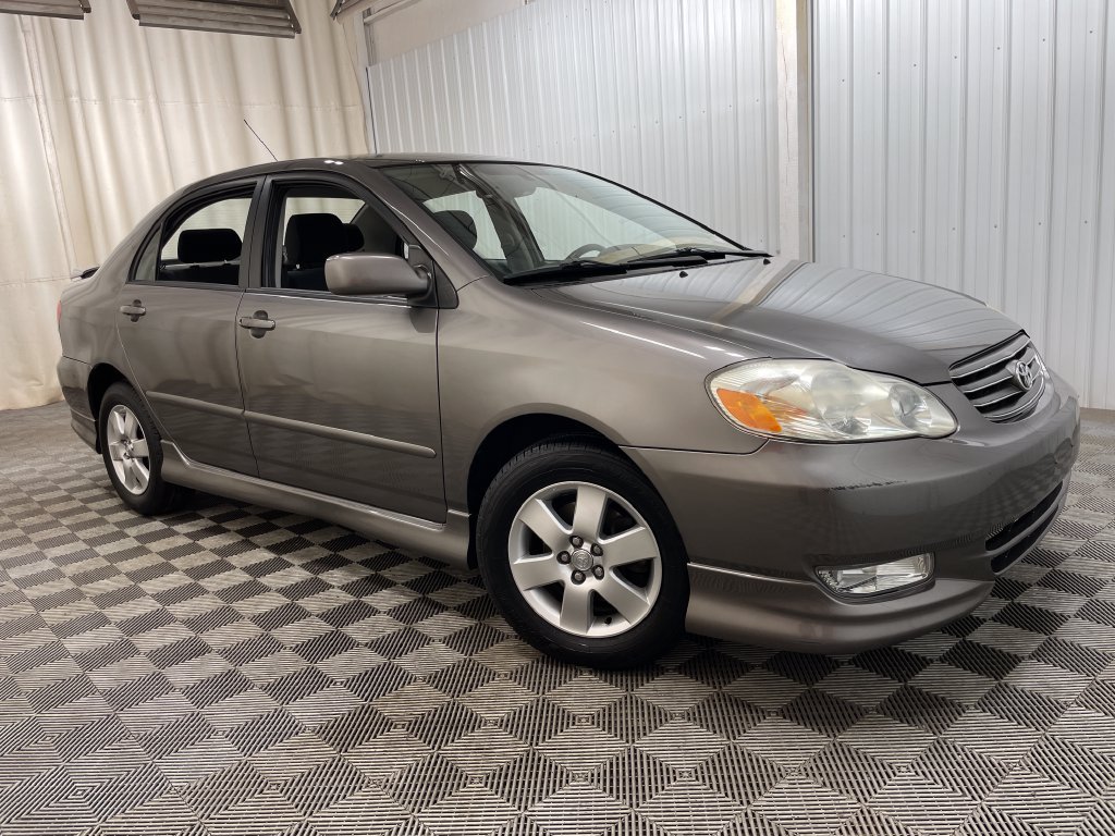 Used 2004 Toyota Corolla CE FWD image 39