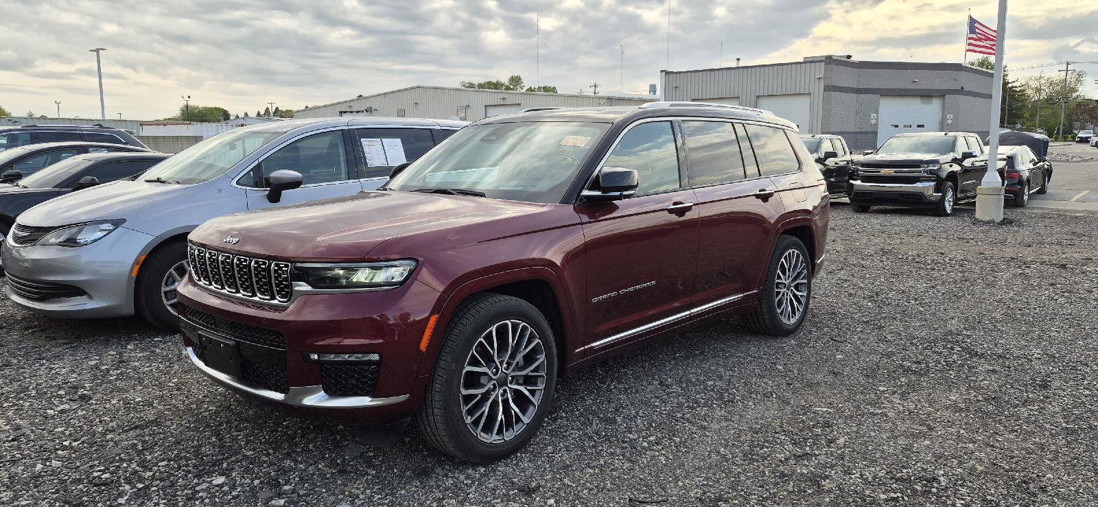 Used 2023 Jeep Grand Cherokee L Summit