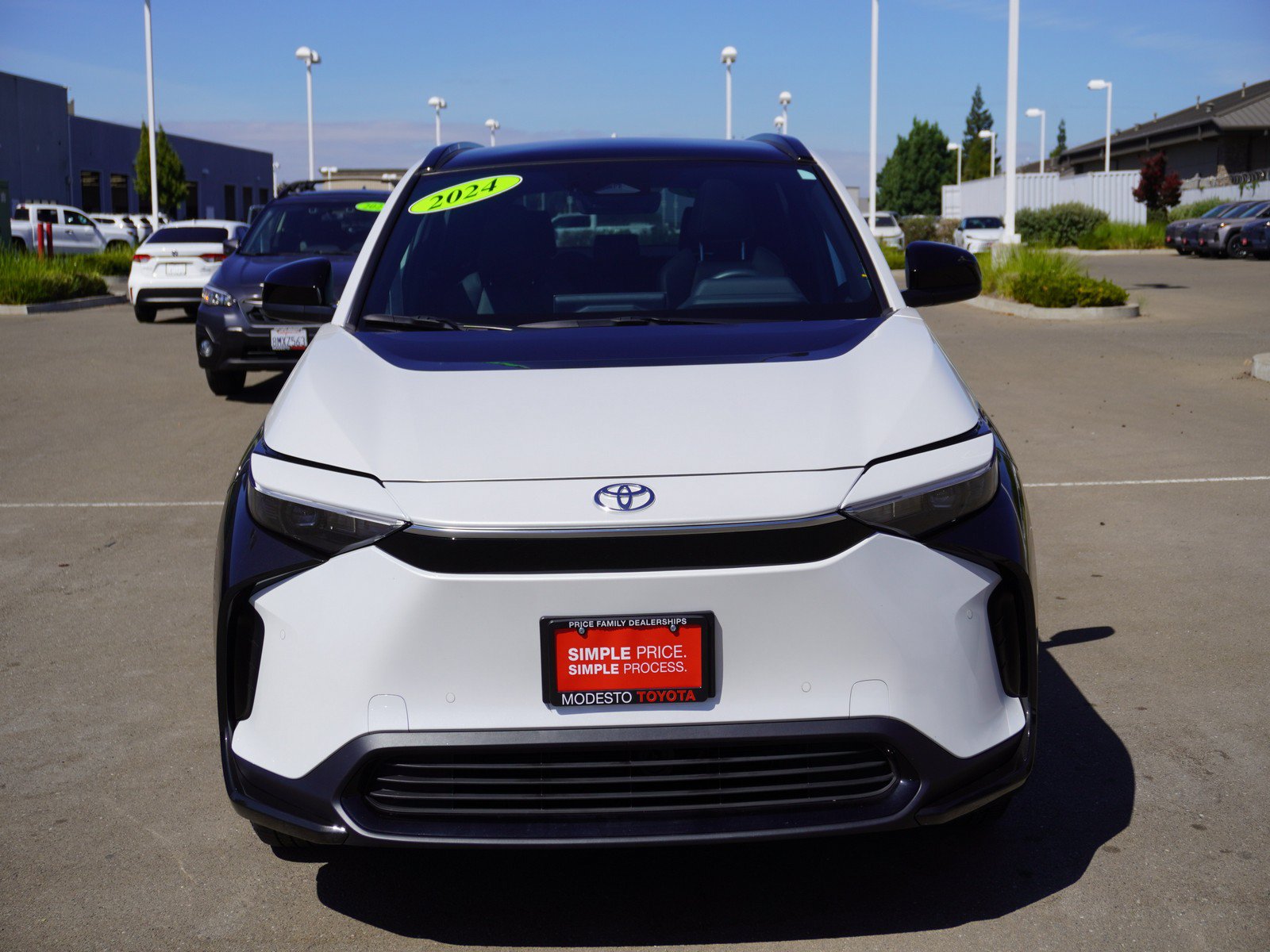 Used 2024 Toyota bZ4X AWD w/ Weather Package image 6