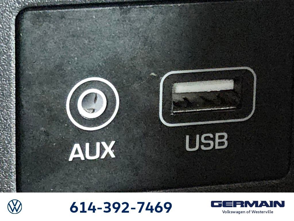 Used 2021 Hyundai Kona SE w/ Cargo Package image 30