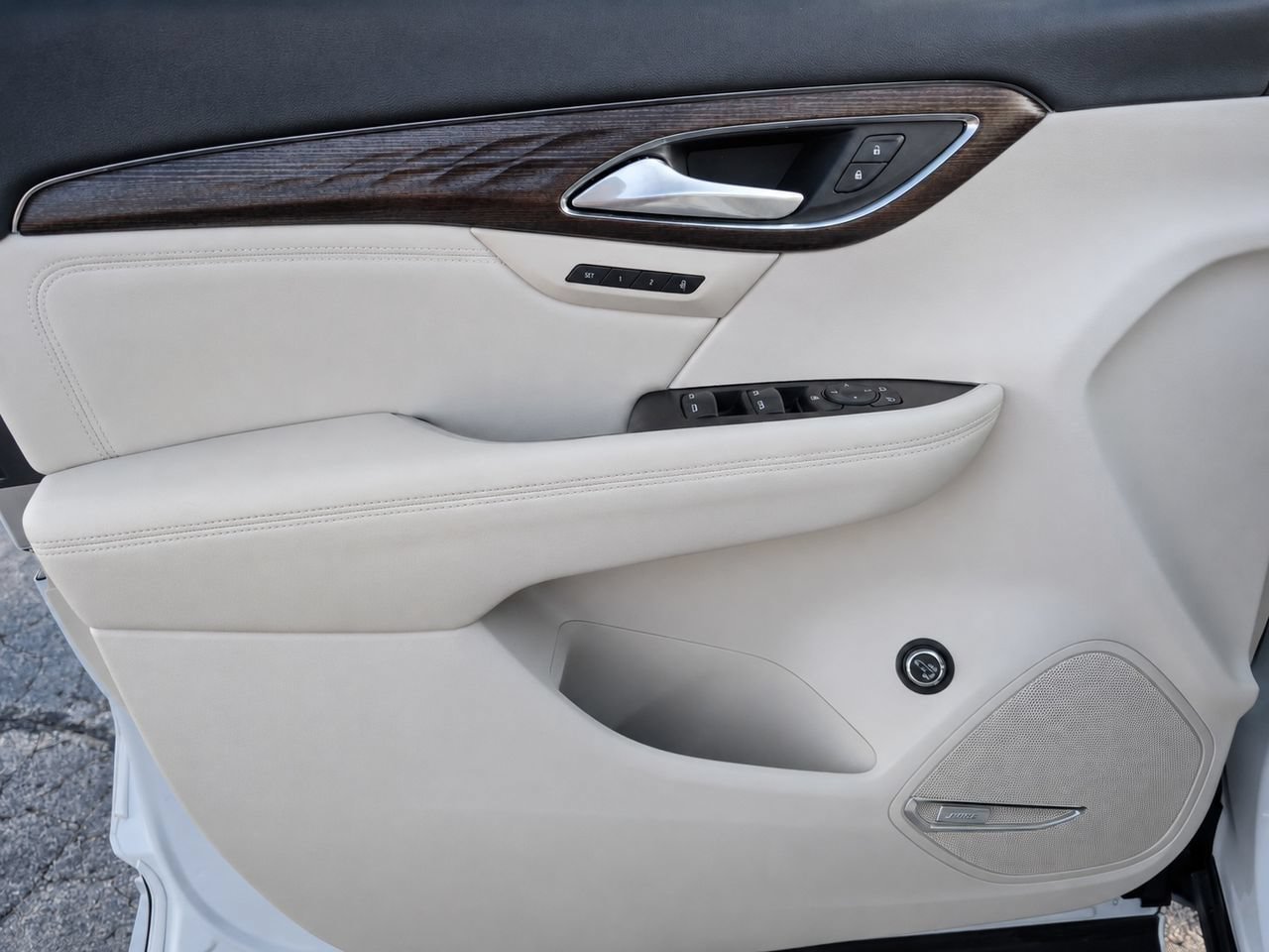 Used 2021 Buick Envision Avenir FWD image 13