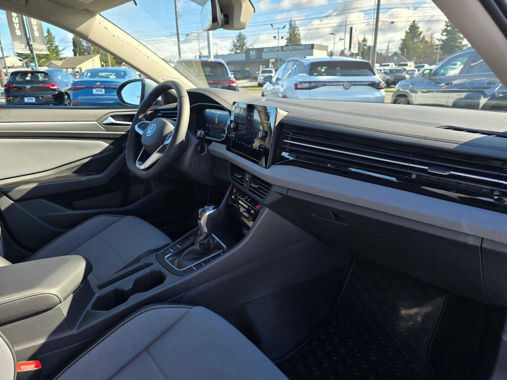 New 2026 Volkswagen Jetta SE image 43