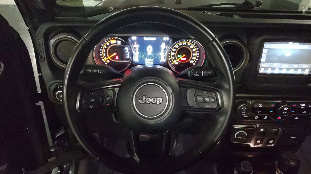 Used 2022 Jeep Wrangler Sport S image 27