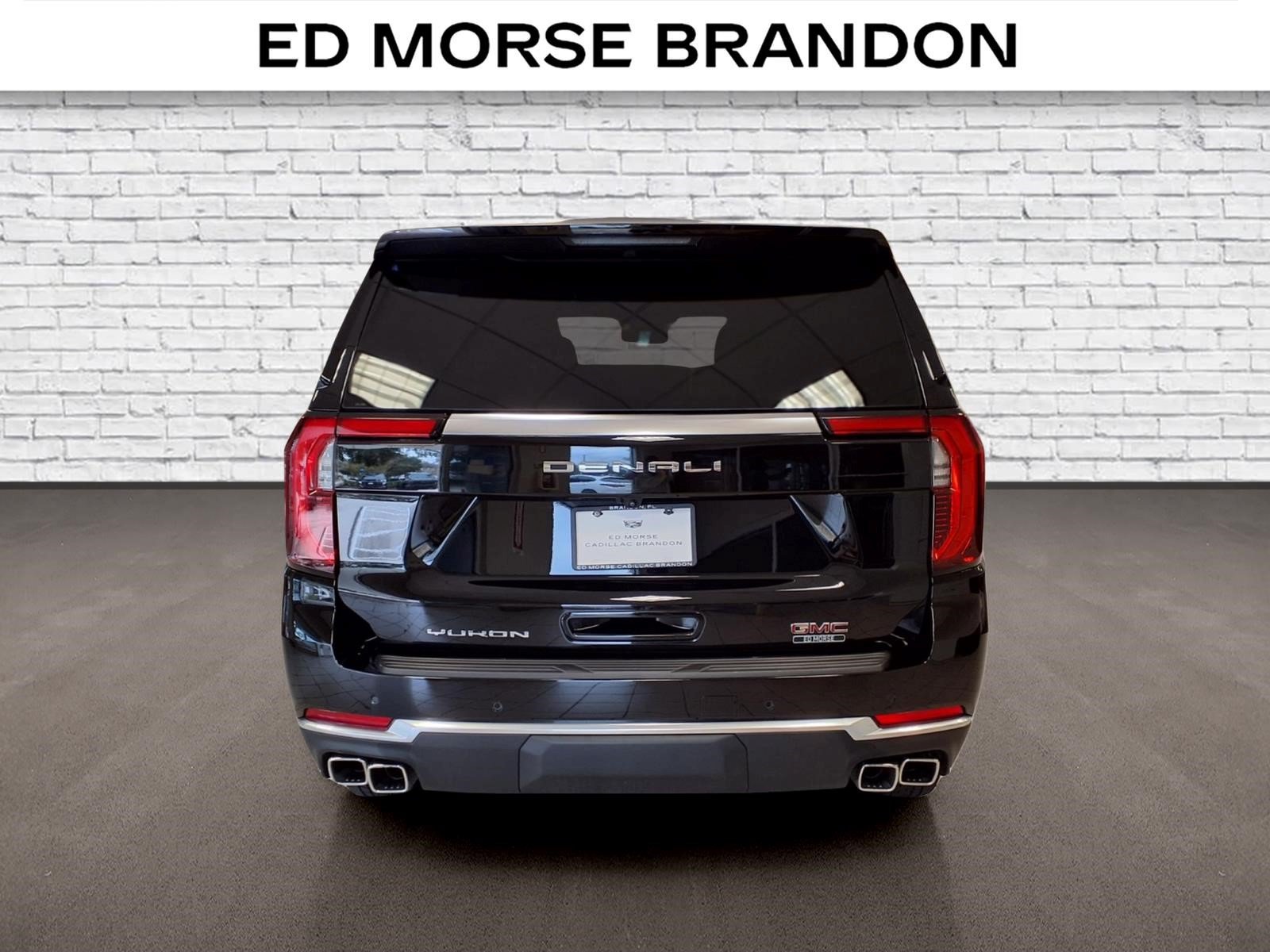 Used 2026 GMC Yukon Denali AWD/4WD image 4