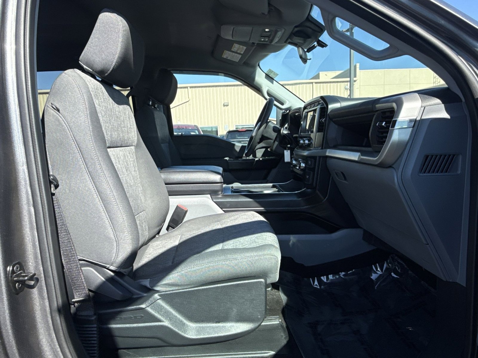 Used 2022 Ford F150 XL w/ Trailer Tow Package image 24