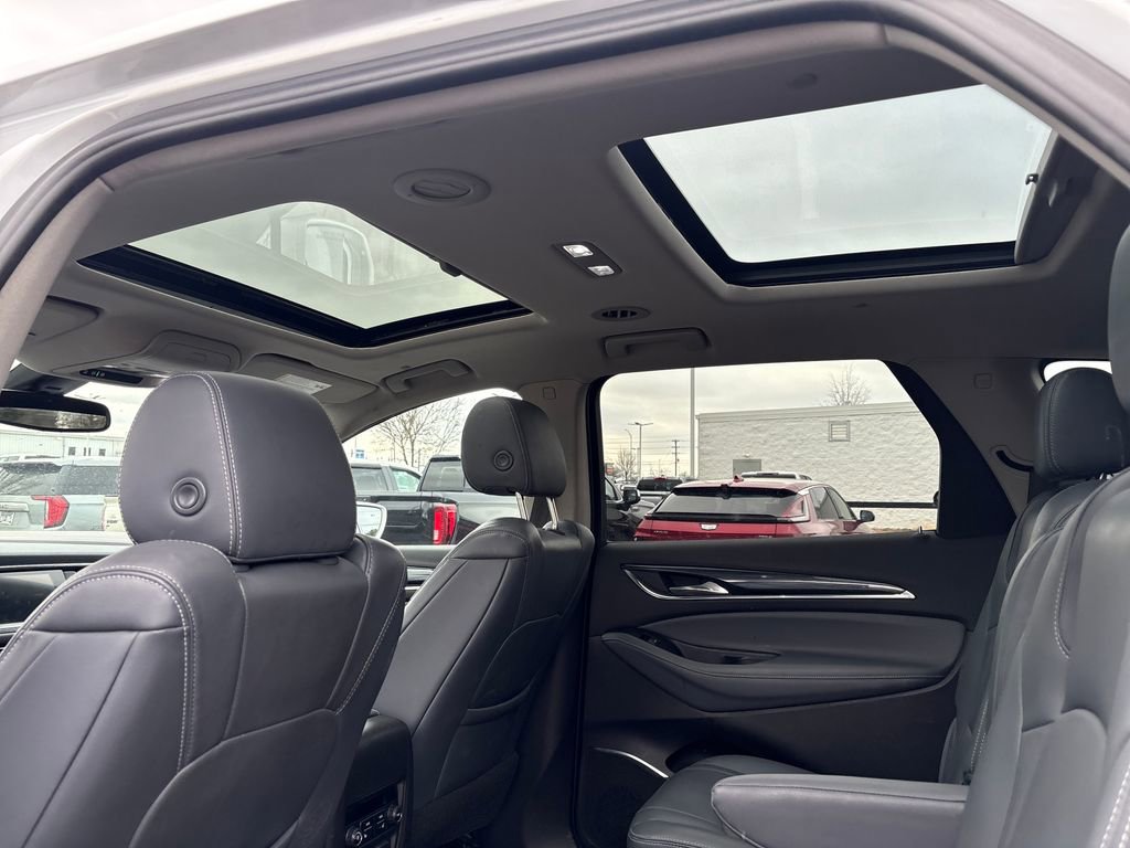Used 2020 Buick Enclave Premium w/ Sun and Sites Package image 13