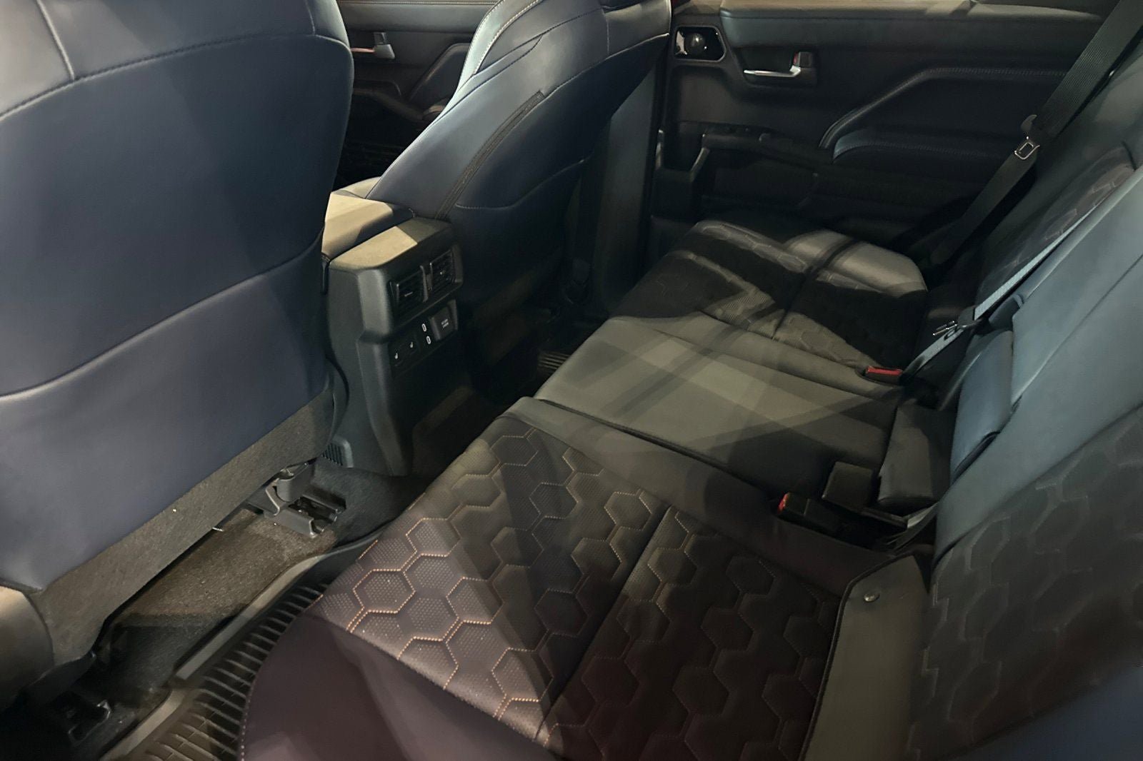New 2026 Toyota 4Runner 4WD image 13
