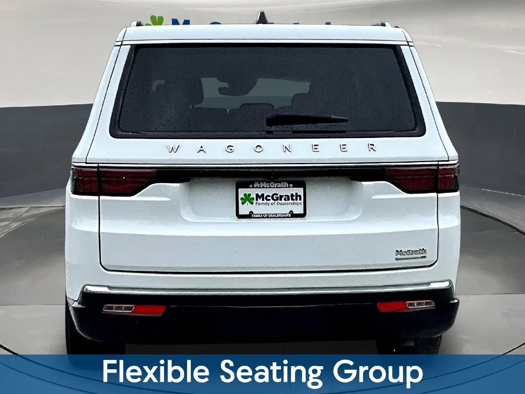 Used 2024 Jeep Wagoneer L Series III w/ Flexible Seating Group AWD/4WD image 7
