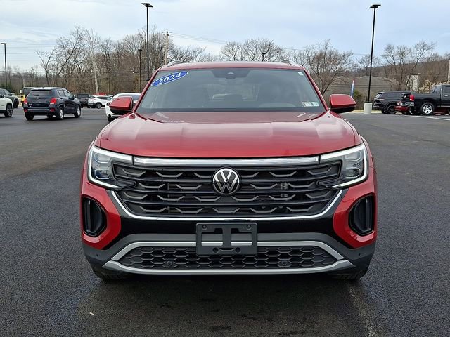 Used 2024 Volkswagen Atlas Cross Sport SE image 5