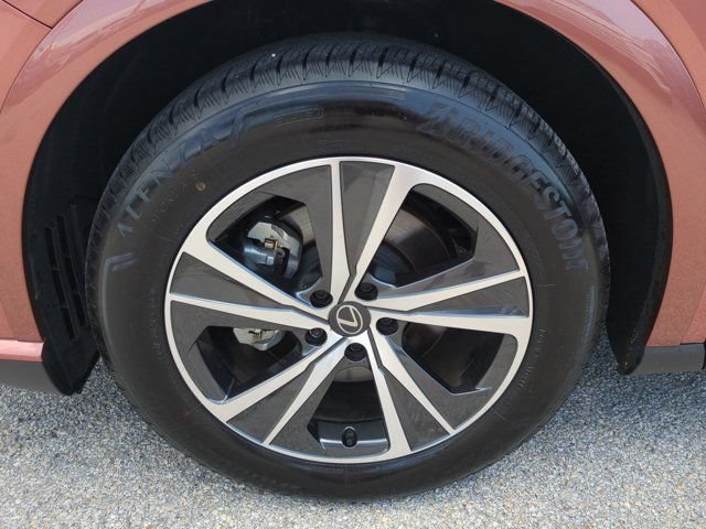 Certified 2026 Lexus RX 350 Premium w/ Accessory Package (Z1) FWD image 11