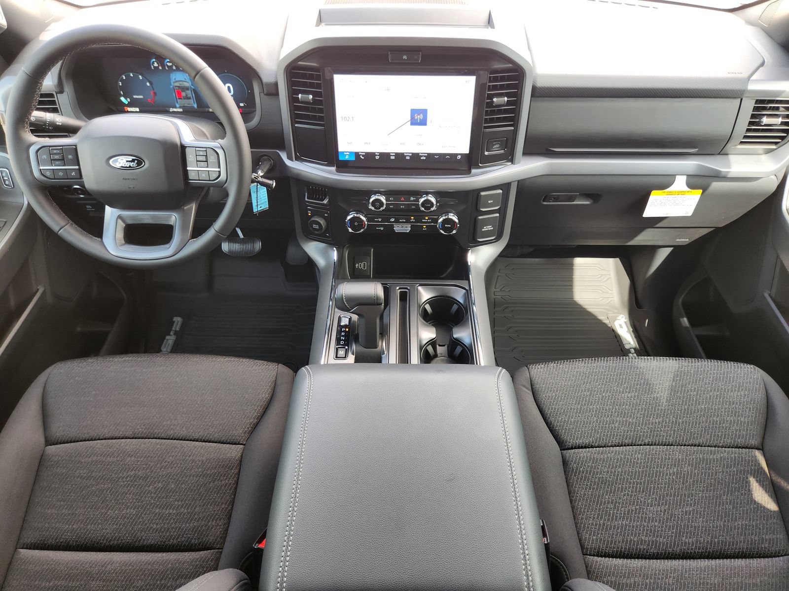 New 2026 Ford F150 XLT w/ XLT Black Appearance Package AWD/4WD image 25