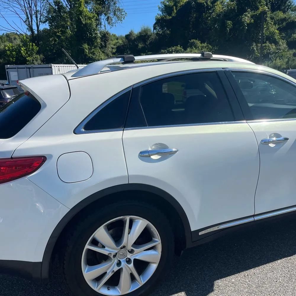 Used 2014 INFINITI QX70 AWD w/ Premium Package image 9