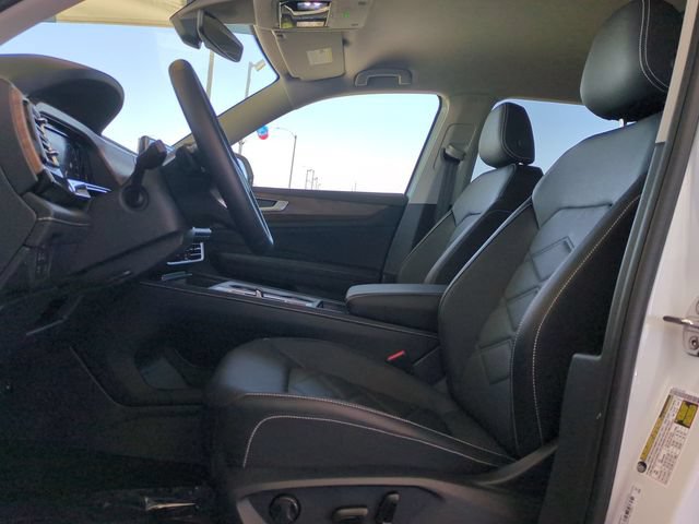 Used 2026 Volkswagen Atlas SE FWD image 21