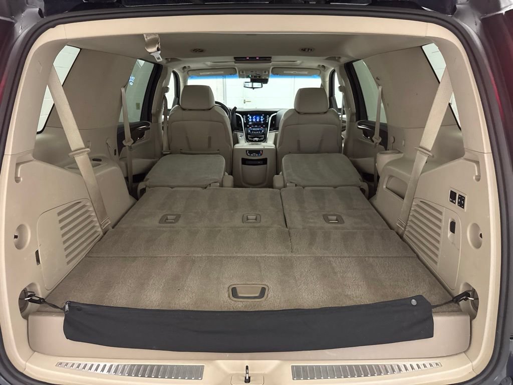 Used 2019 Cadillac Escalade Premium Luxury AWD/4WD image 9