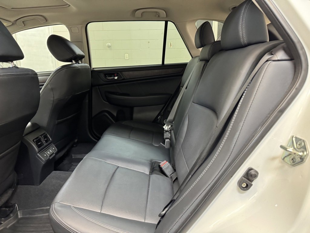 Used 2019 Subaru Outback 2.5i Limited image 16