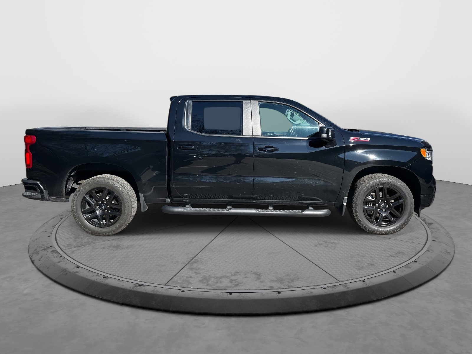 Used 2023 Chevrolet Silverado 1500 RST w/ Convenience Package II image 9