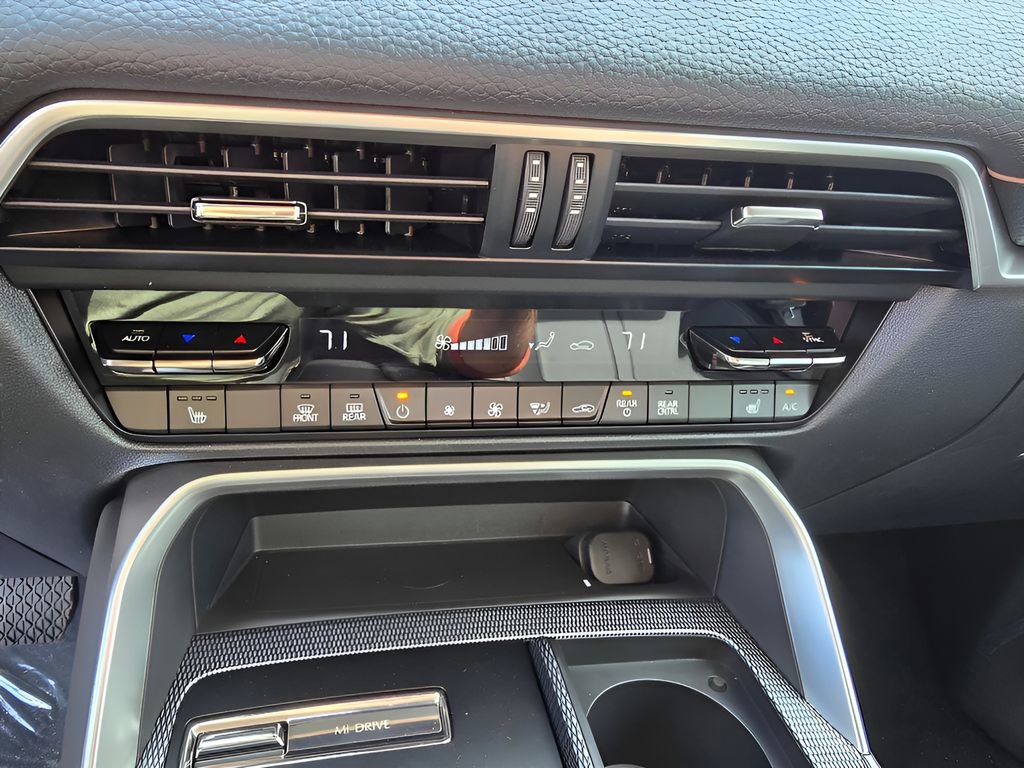 Used 2025 MAZDA CX-90 Plug-In Hybrid w/Premium Sport image 22