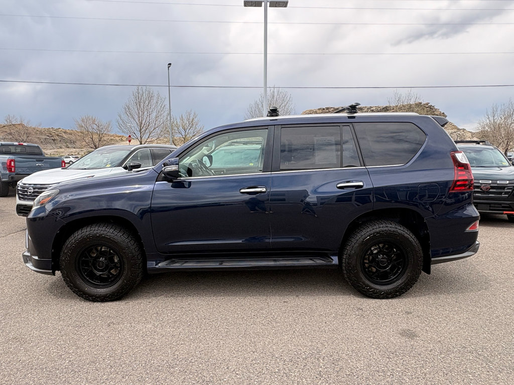 Used 2020 Lexus GX 460 Premium AWD/4WD image 2
