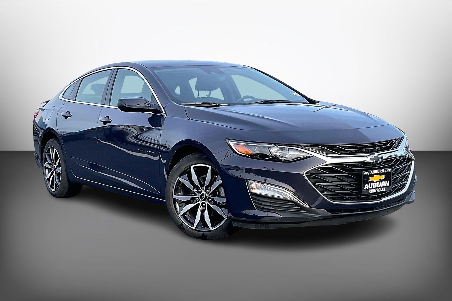 Used 2025 Chevrolet Malibu RS w/ LPO, Floor Liner Package image 1