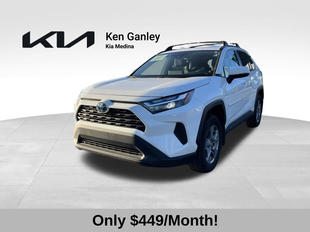 Used 2022 Toyota RAV4 XLE w/ Convenience Package