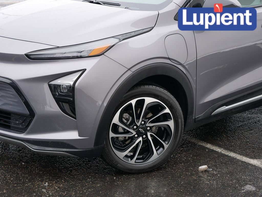 Used 2023 Chevrolet Bolt EUV Premier image 27